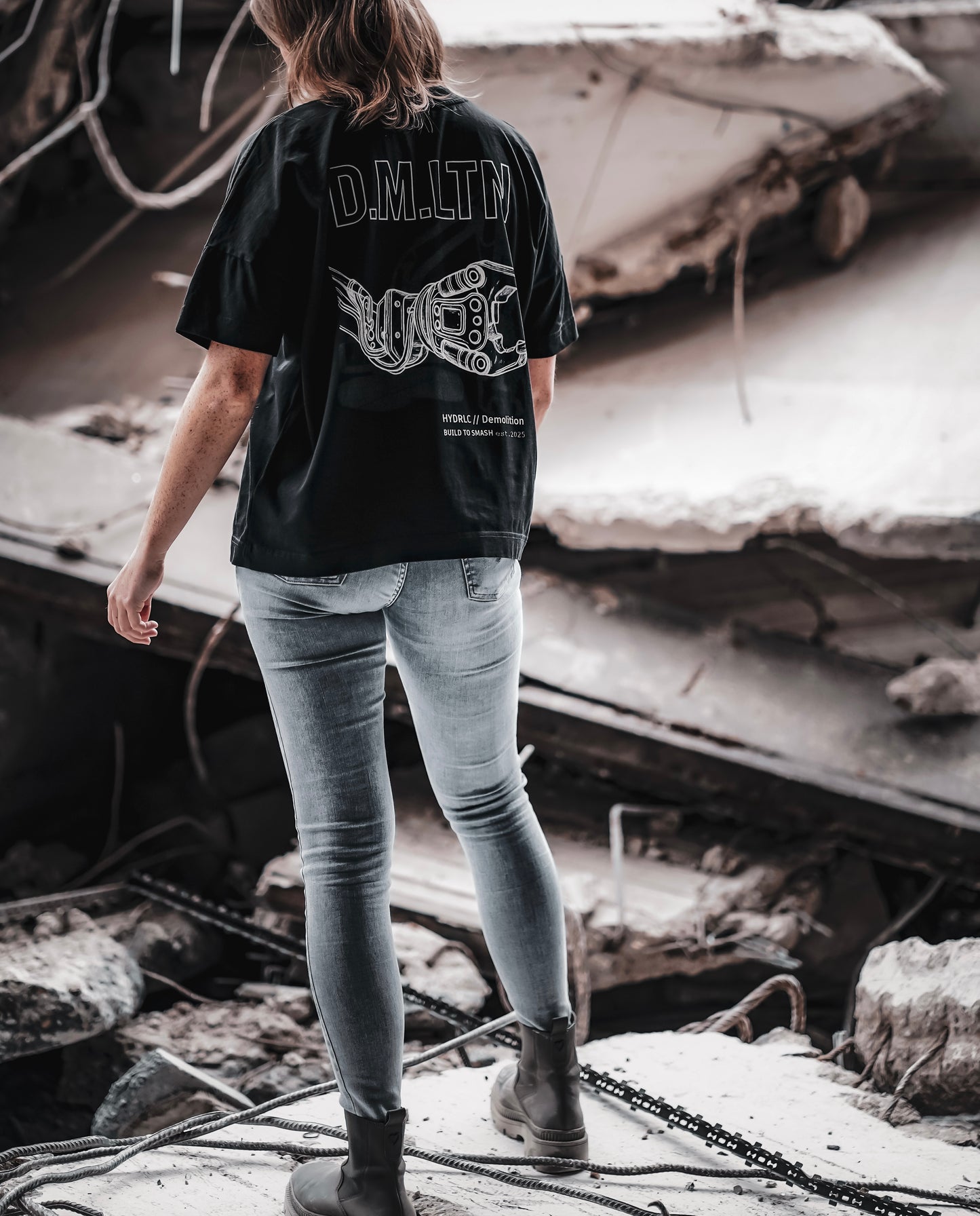 D.M.LTN T-Shirt - Black